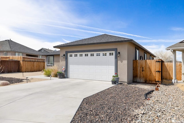 ranch-style home featuring a garage