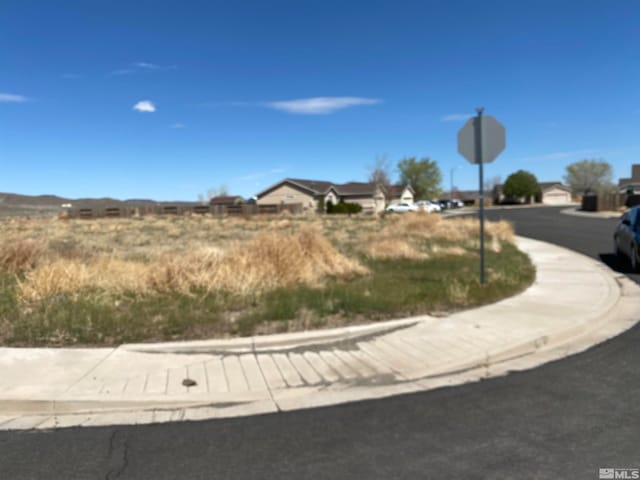 Listing photo 2 for 3050 Spring Cir, Silver Springs NV 89429