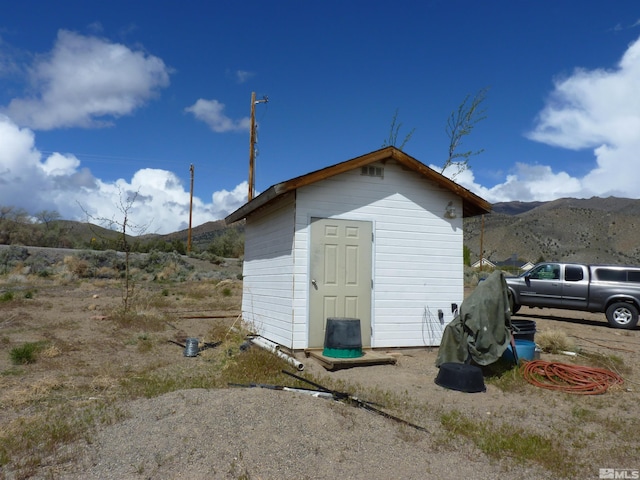 Listing photo 2 for 10 Lower Colony Rd, Wellington NV 89444