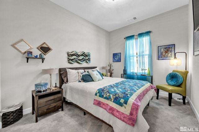 bedroom featuring carpet floors