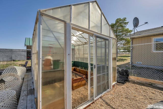 view of shed / structure