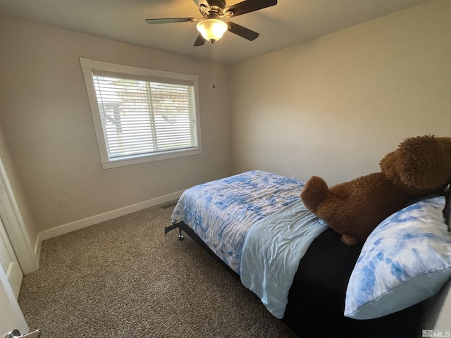 bedroom with carpet flooring and ceiling fan