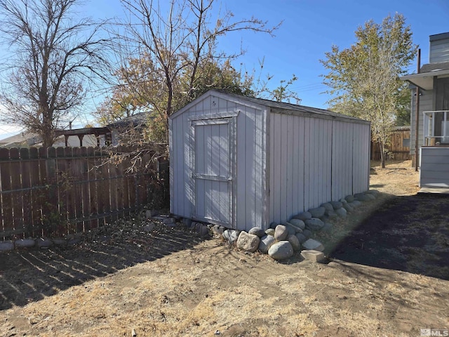 view of outbuilding