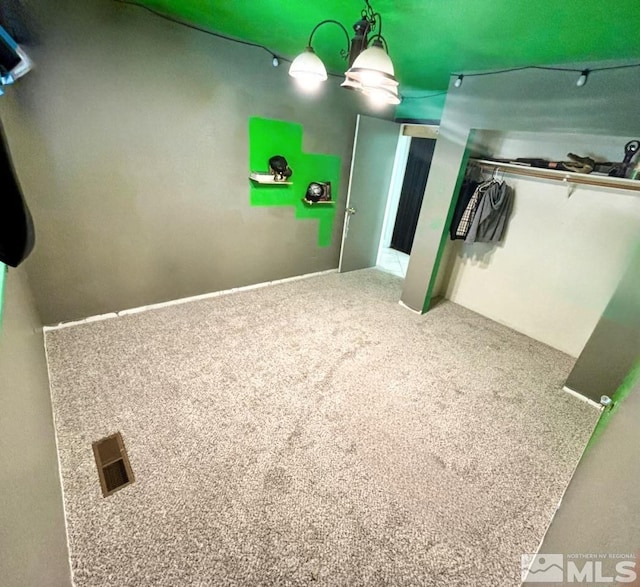 rec room with carpet