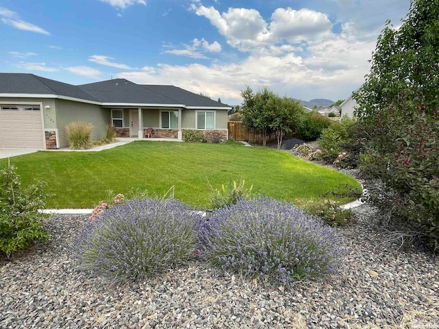 view of yard with a garage