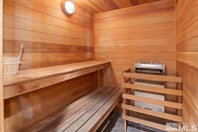 view of sauna / steam room