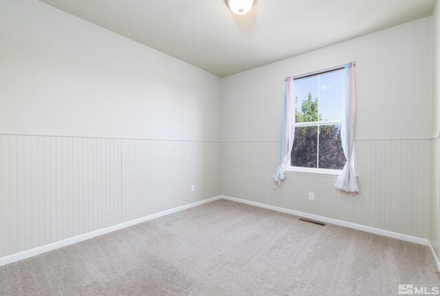 carpeted bedroom featuring a closet