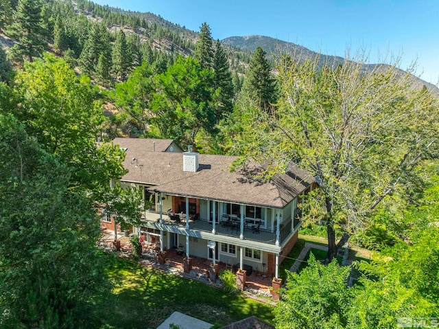 bird's eye view featuring a mountain view