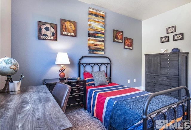 view of carpeted bedroom