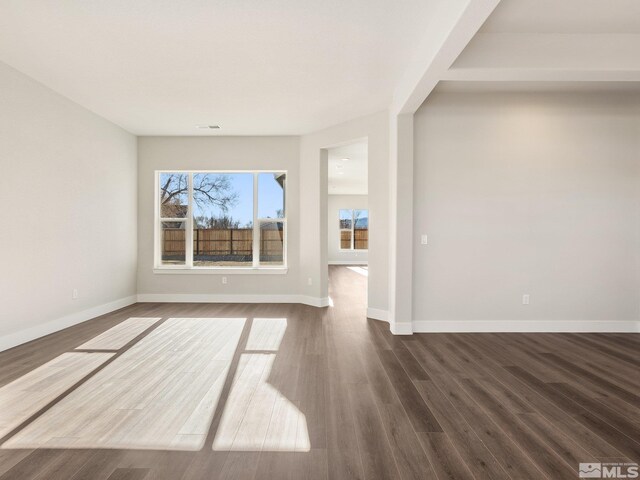 spare room featuring carpet