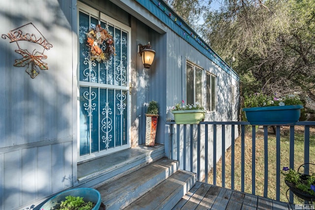 view of doorway to property