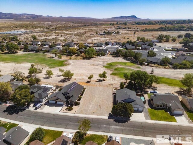 Listing photo 2 for 434 Dog Leg Dr, Fernley NV 89408