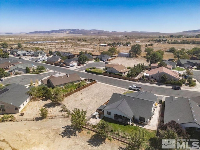 Listing photo 3 for 594 Wedge Ln, Fernley NV 89408