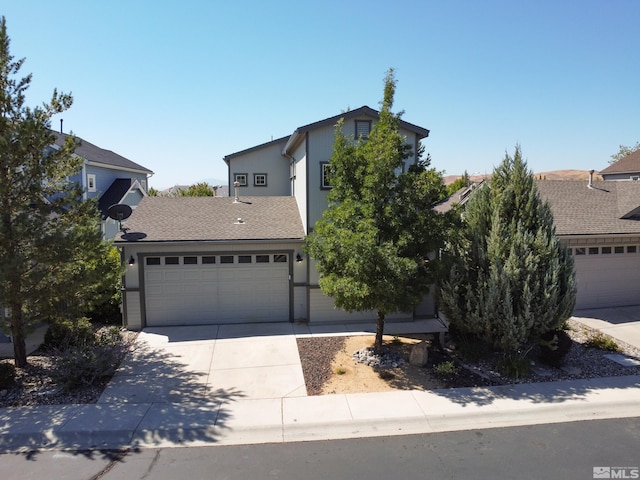 view of front property featuring a garage