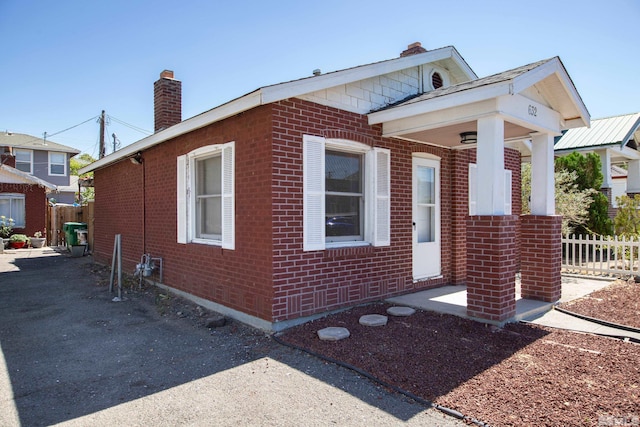 view of front of house