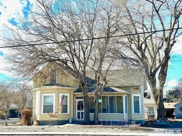 view of front of home