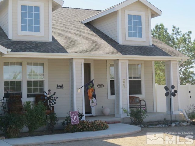 view of front facade featuring a porch