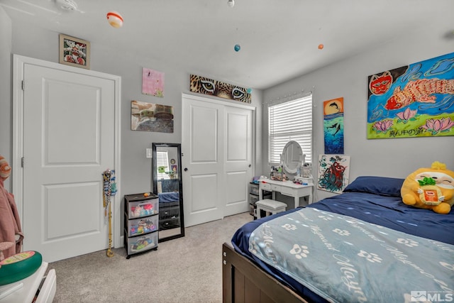 view of carpeted bedroom