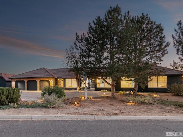 view of front of home featuring a garage