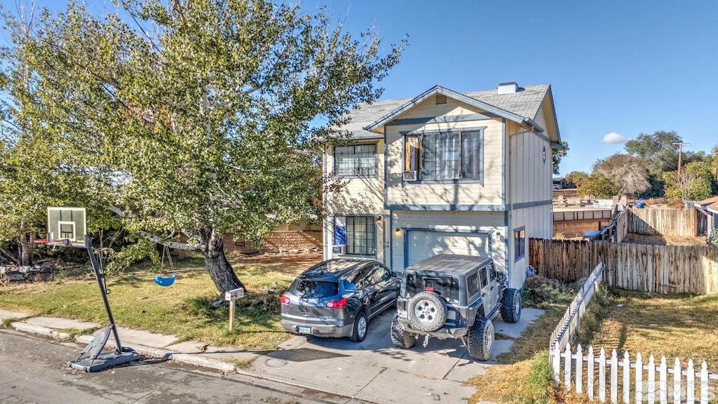 view of front of home featuring a garage