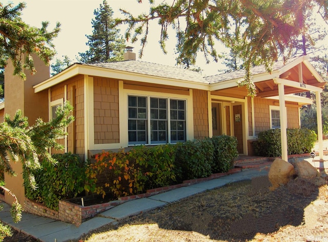 view of front of property