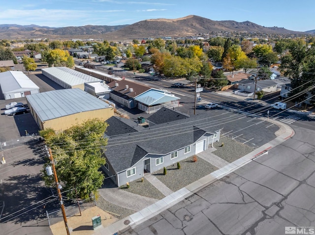 bird's eye view featuring a mountain view