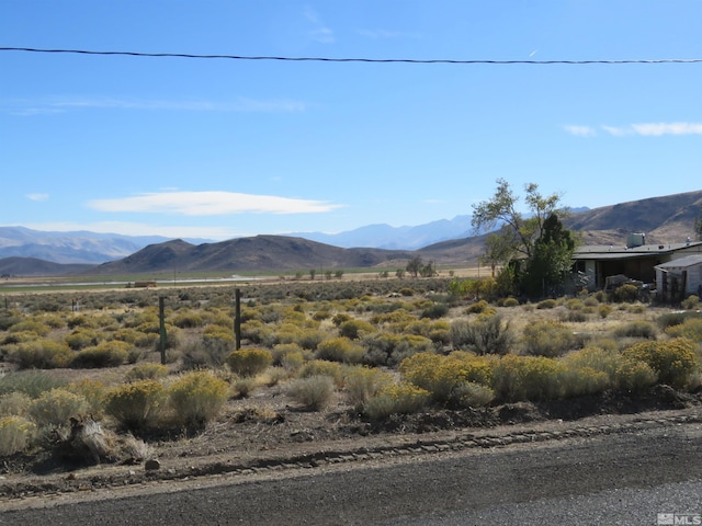 Listing photo 3 for 3907 Carter Dr, Wellington NV 89444