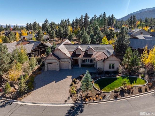 bird's eye view with a mountain view