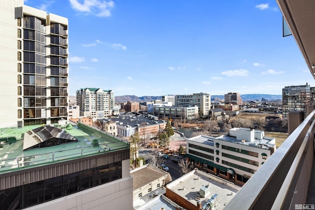 city view featuring a mountain view