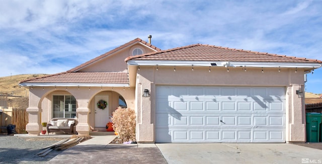 view of front facade with a garage