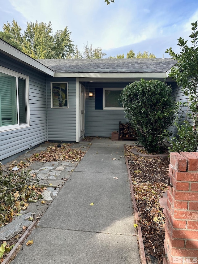 view of entrance to property