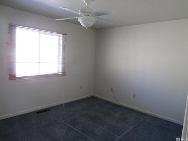 empty room with ceiling fan