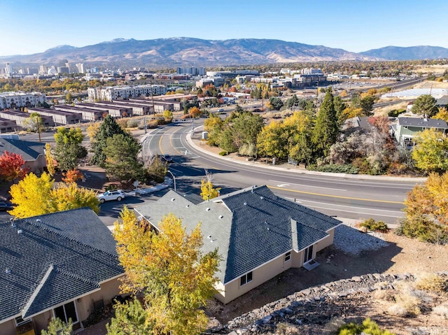 bird's eye view with a mountain view