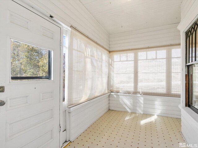 view of unfurnished sunroom