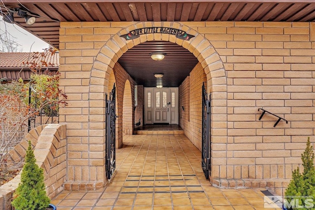 view of property entrance