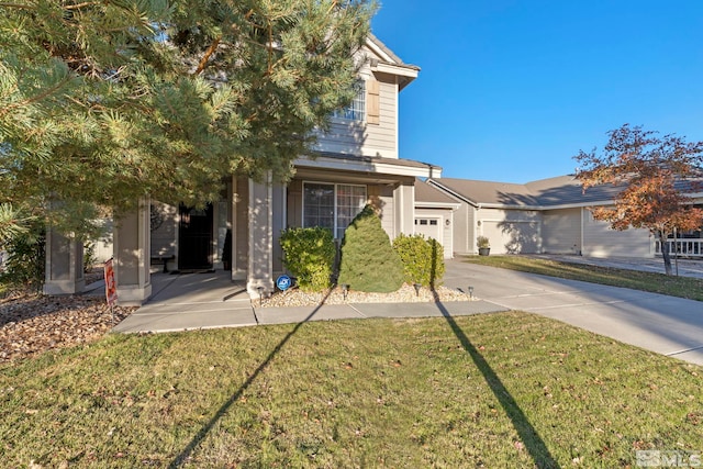 view of front of property with a front lawn