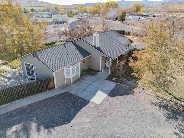 bird's eye view with a mountain view