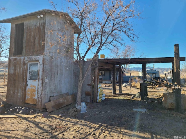 view of outbuilding