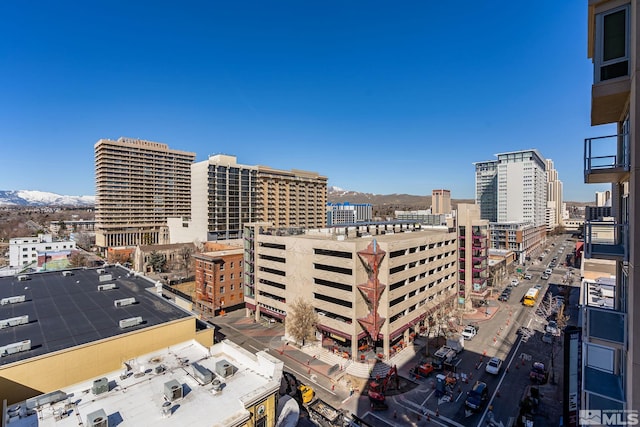 city view featuring a mountain view