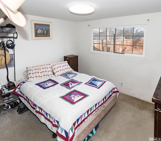 bedroom featuring carpet floors