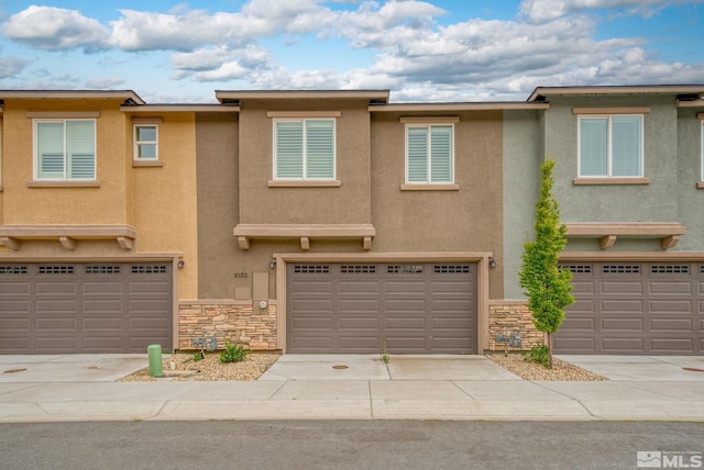 view of townhome / multi-family property