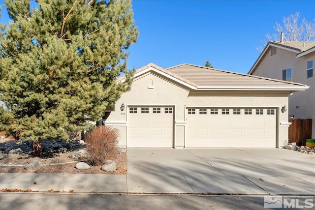 view of front facade with a garage