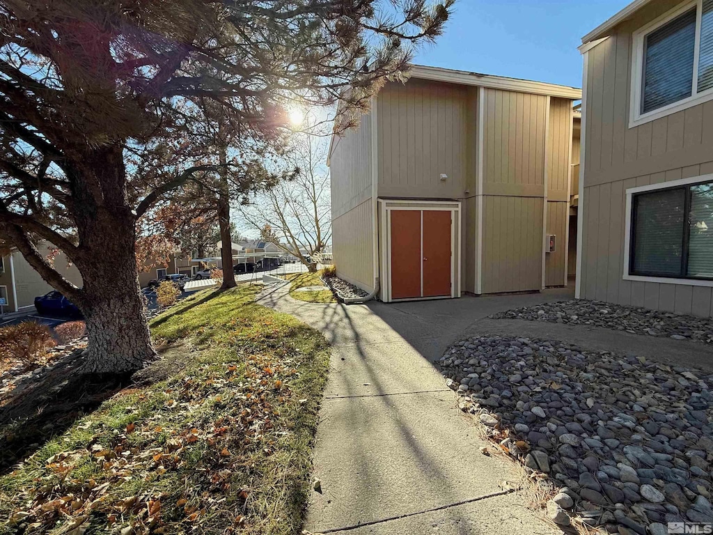 view of outbuilding