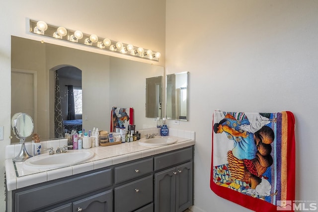 bathroom with vanity