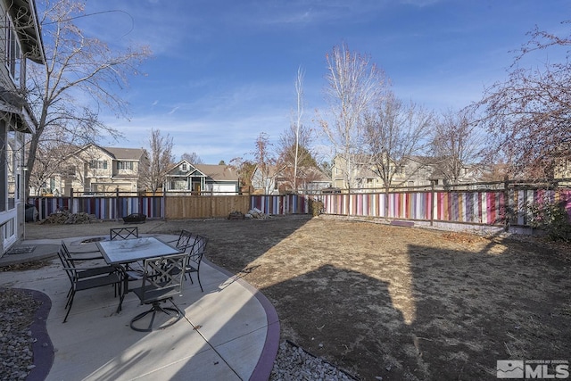 view of yard with a patio