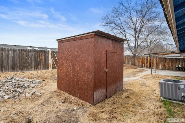 view of outbuilding with central AC