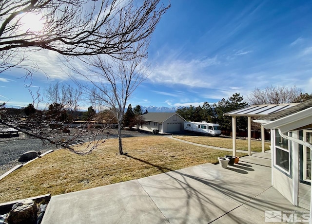 view of yard with a patio area