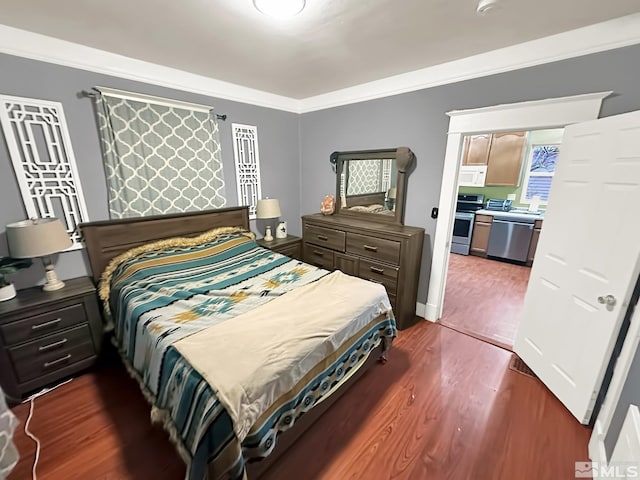 bedroom featuring dark hardwood / wood-style flooring and crown molding