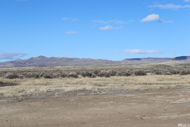 Listing photo 3 for 570 Pioneer Rd, Mcdermitt NV 89421