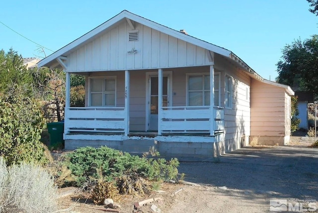 bungalow-style house with a porch